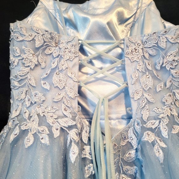 Light blue dress - Picture 6 of 9